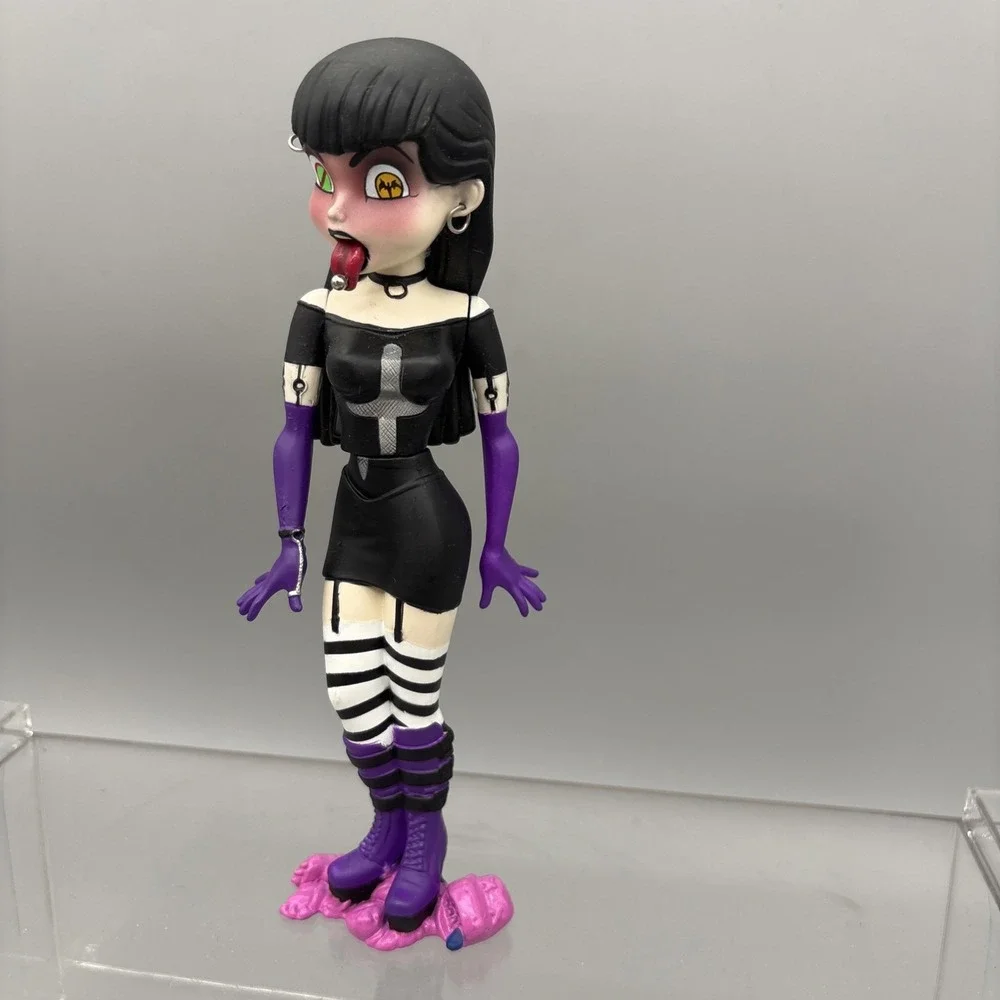 Bleeding Edge Goths BELLADONNA Series 1 Ltd Edition Goth Punk Figure 2003 Loose